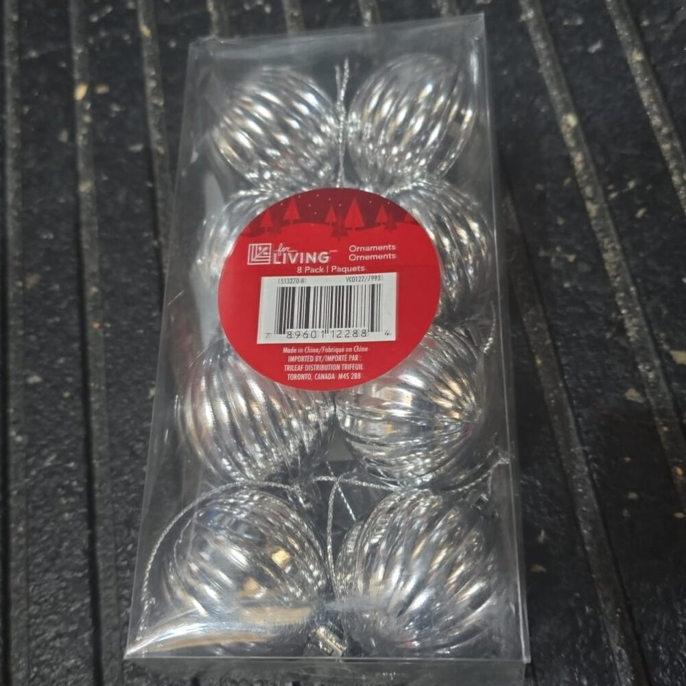 For Living Brand 8 Pack Small Silver Ornaments Christmas Tree NEW/IN BOX Canada